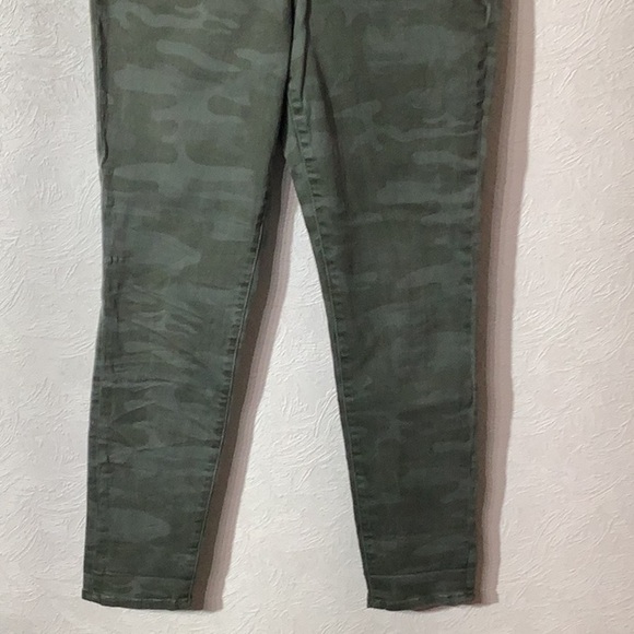 Social Standard by Sanctuary - Sz 8 / 29 - lightly camo skinny high rise Jeans - Picture 5 of 8